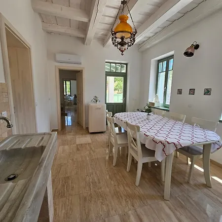 Apartment Koevirozsa Porta Mindszentkalla