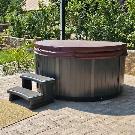 Koevirozsa Porta