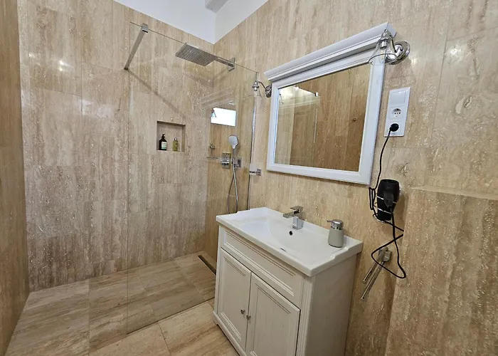 Koevirozsa Porta Lägenhet Mindszentkálla